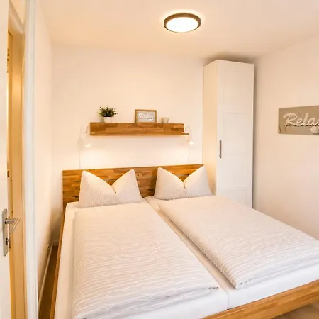 Ferienwohnung Amrum In Top-Lage Nur Wenige Minuten Zum Strand Terrasse & Wlan *